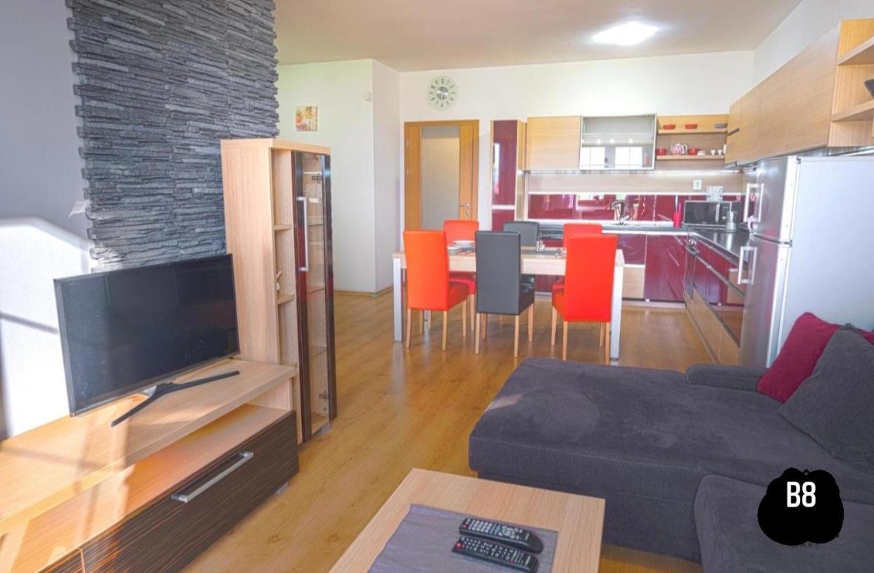 شقة فيلكا لومنيكا  في Apartman Velka Lomnica B8 المظهر الخارجي الصورة