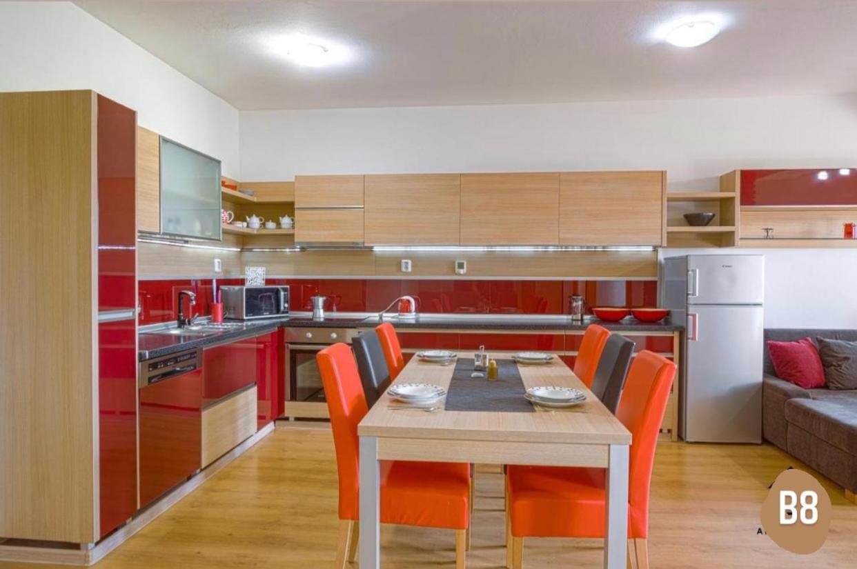 شقة فيلكا لومنيكا  في Apartman Velka Lomnica B8 المظهر الخارجي الصورة